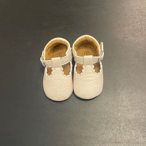 Beige Mary Jane Shoes Size 1